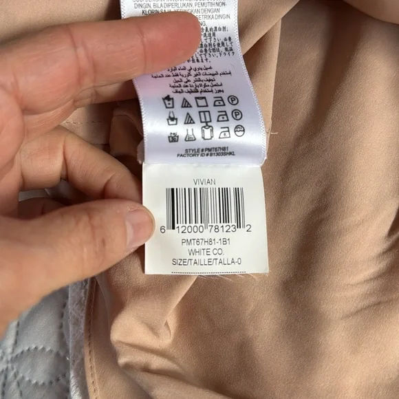 Tres Chic and Unique Vivian Dress NWOT - the back is gorgeous and flirtatious - Picture 17 of 17